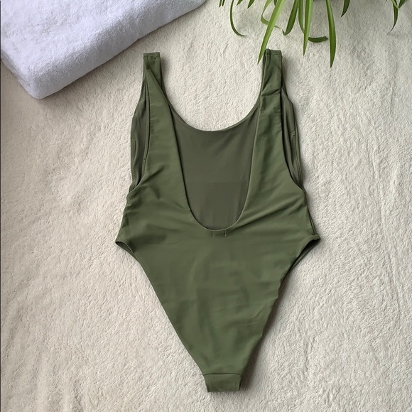 New 🌸Aerie’s One Piece Bathing Suit (High Cut)🌸 - Picture 4 of 7